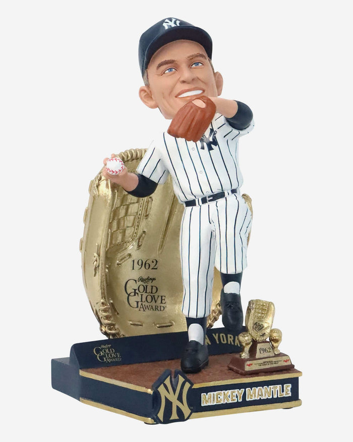 Mickey Mantle New York Yankees 1962 Gold Glove Bobblehead FOCO - FOCO.com