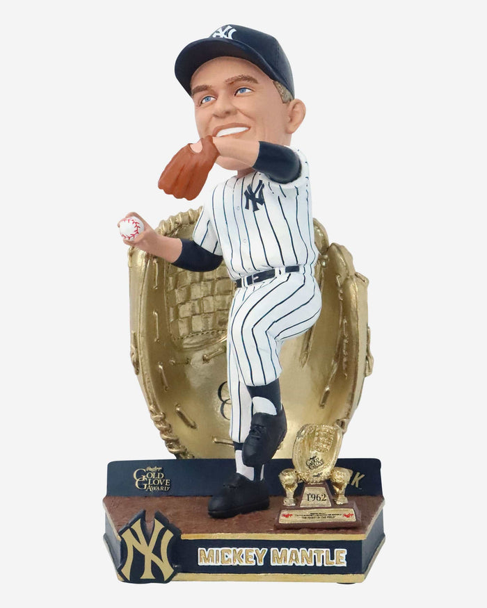 Mickey Mantle New York Yankees 1962 Gold Glove Bobblehead FOCO - FOCO.com