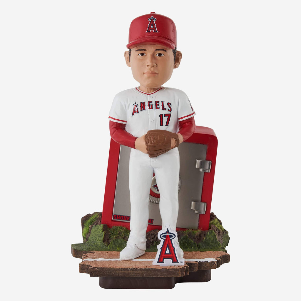 Shohei Ohtani Los Angeles Angels Bank Bobblehead FOCO - FOCO.com
