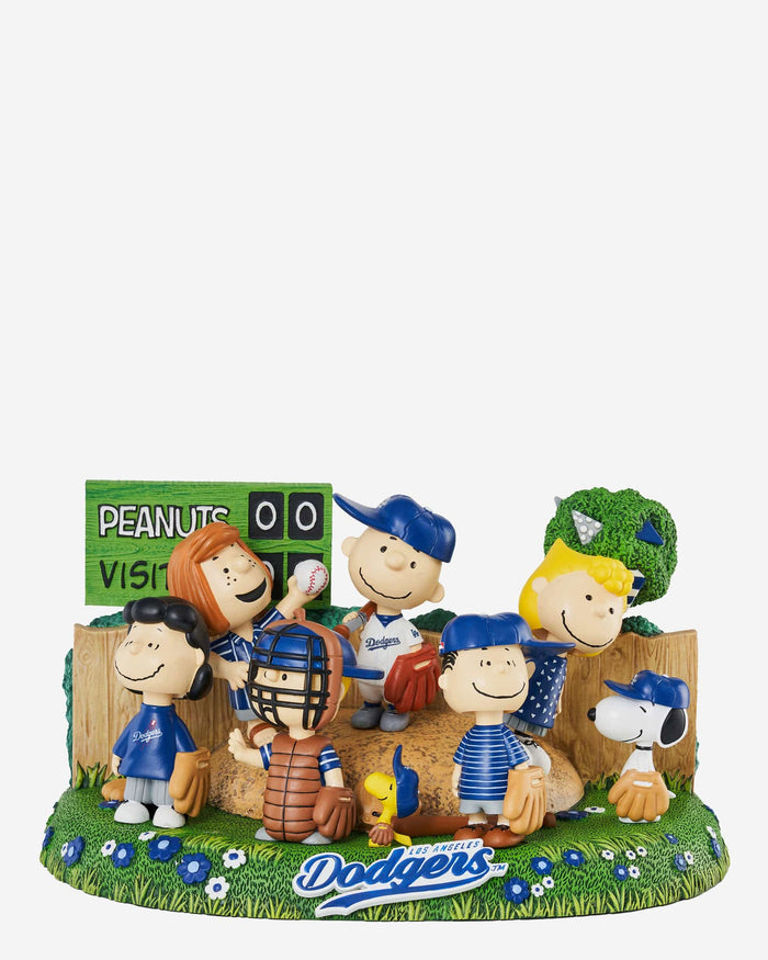 Los Angeles Dodgers Peanuts Gang Baseball Field Mini Bobblehead Scene FOCO - FOCO.com