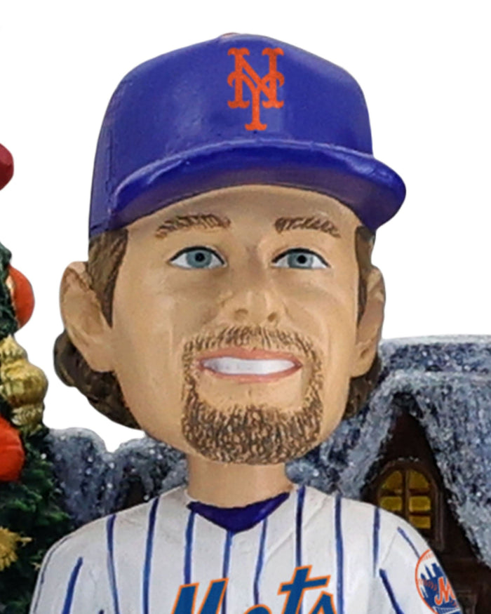 New York Mets Christmas Carol Sound Chip Mini Bobblehead Scene FOCO - FOCO.com