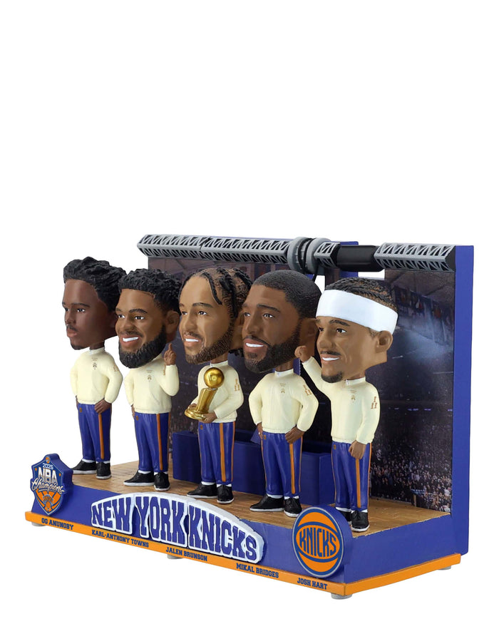 New York Knicks Raising the Banner Mini Bobblehead Scene FOCO - FOCO.com