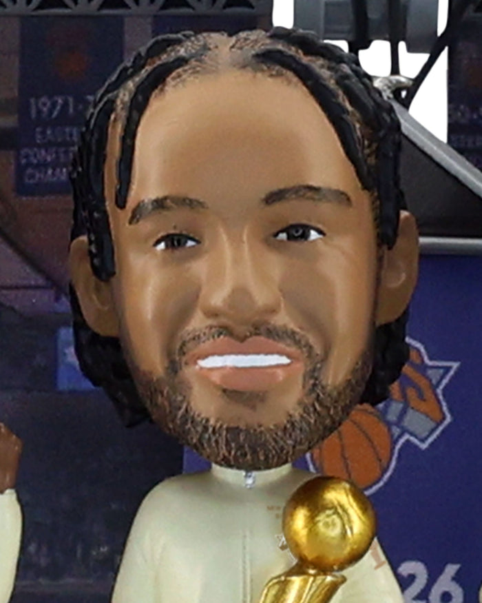 New York Knicks Raising the Banner Mini Bobblehead Scene FOCO - FOCO.com