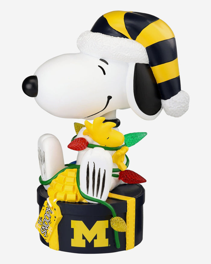 Michigan Wolverines Snoopy & Woodstock Peanuts Christmas Light Up
