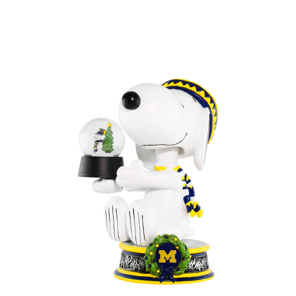 Michigan Wolverines Snoopy Peanuts Snow Globe Bobblehead FOCO - FOCO.com