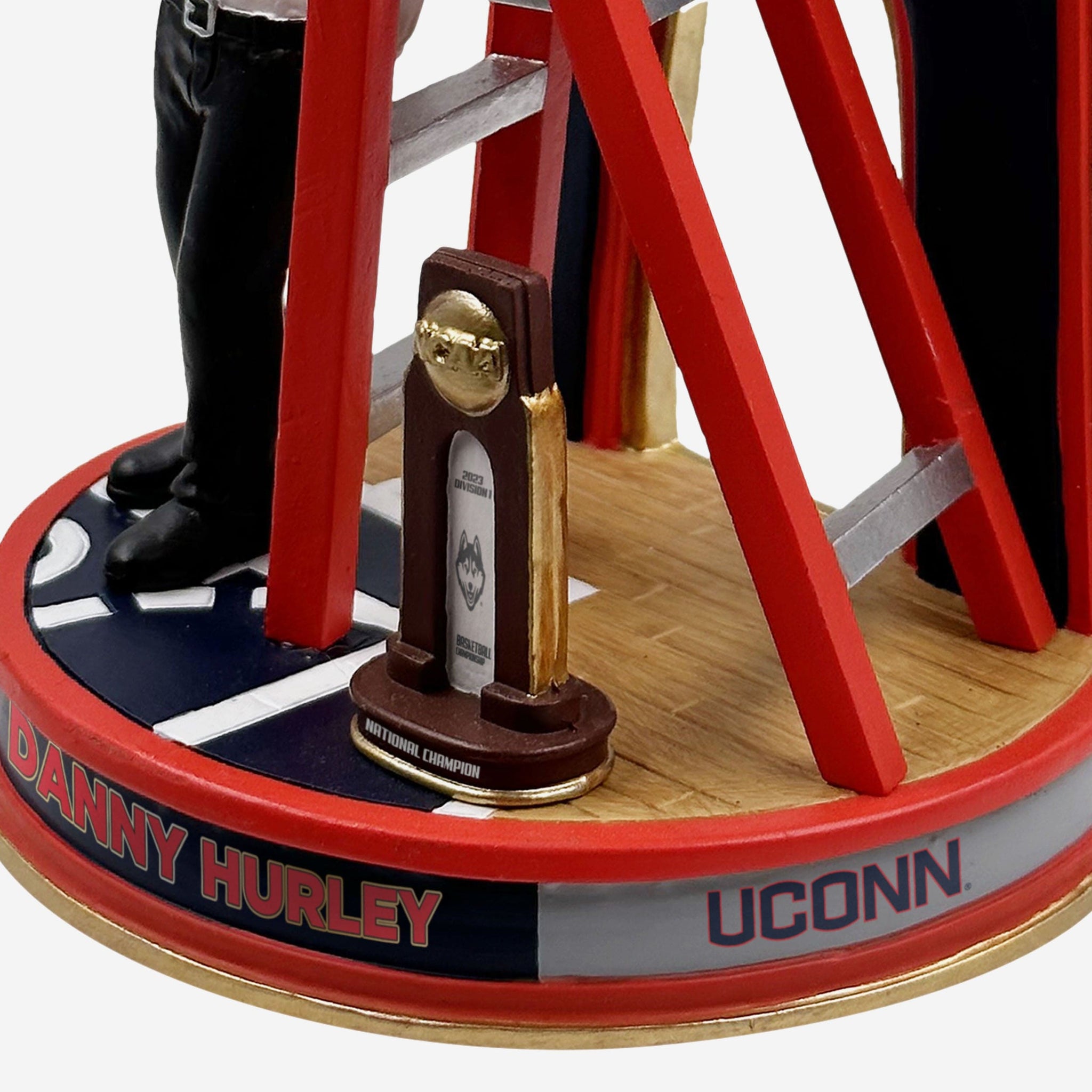 UConn Huskies Champion Logo - NCAA Division I (u-z) (NCAA u-z