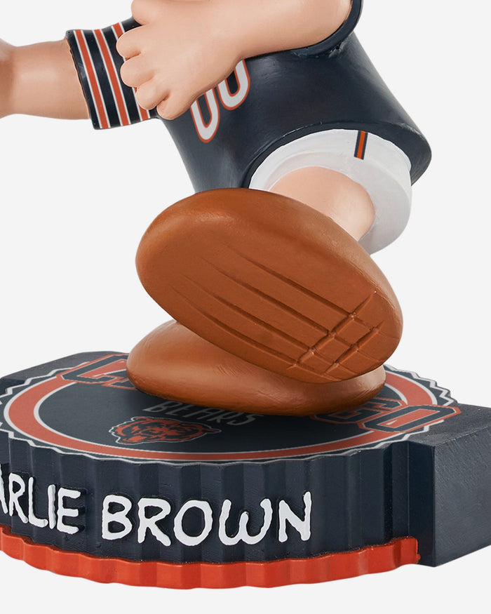 Chicago Bears Charlie Brown Peanuts Bighead Bobblehead FOCO - FOCO.com