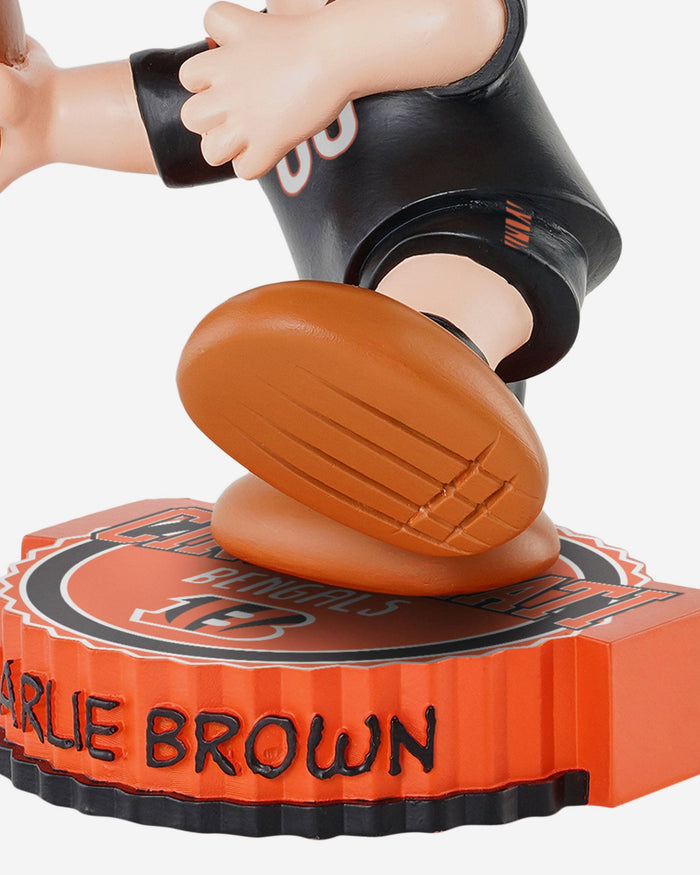 Cincinnati Bengals Charlie Brown Peanuts Bighead Bobblehead FOCO - FOCO.com