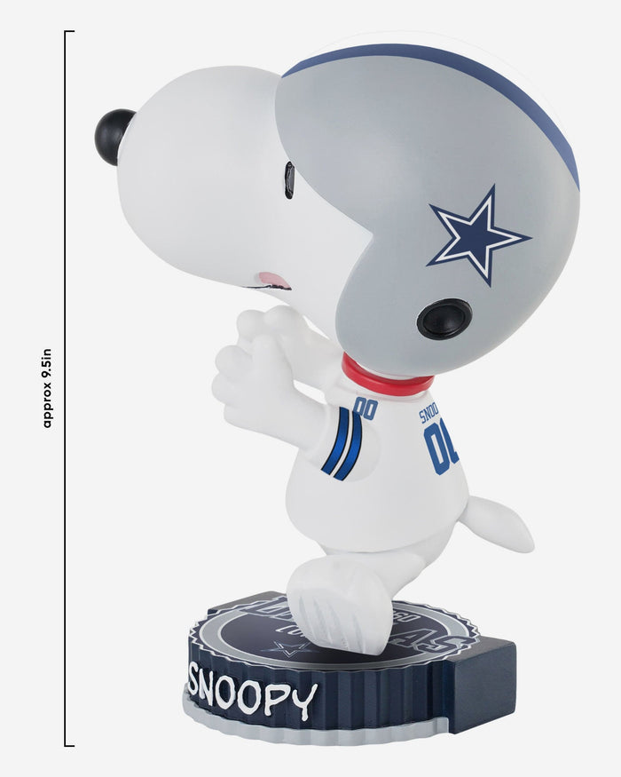 Dallas Cowboys Snoopy Peanuts Bighead Bobblehead FOCO - FOCO.com