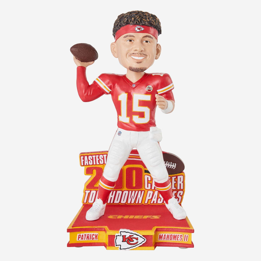 Patrick Mahomes Kansas City Chiefs Fastest To 200 Career Touchdowns Bobblehead FOCO - FOCO.com