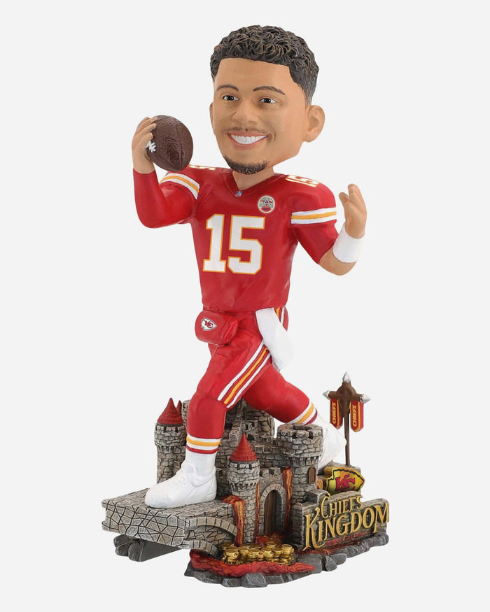 Patrick Mahomes Kansas City Chiefs Kingdom Bobblehead FOCO - FOCO.com