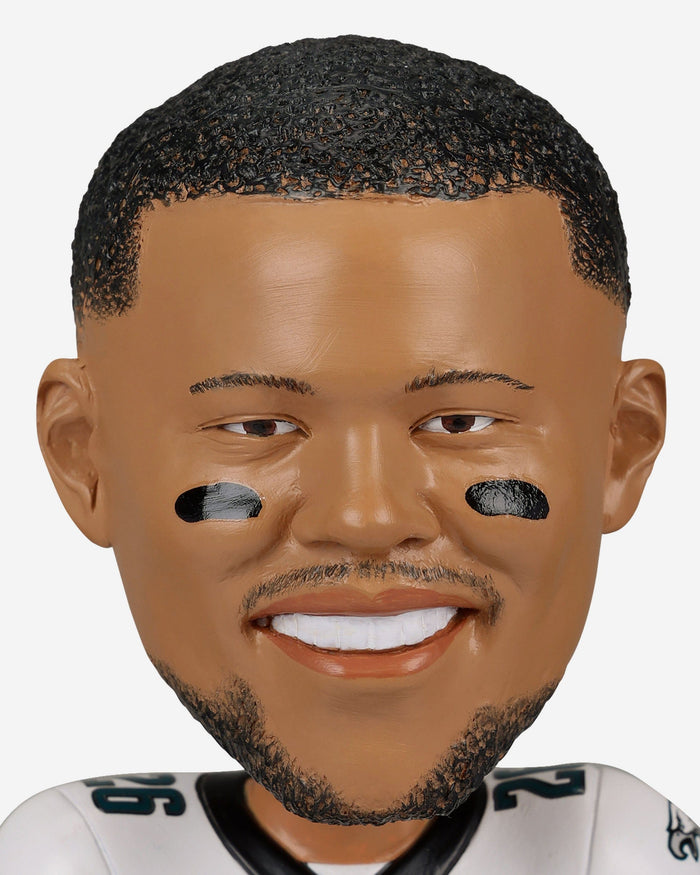 Saquon Barkley Philadelphia Eagles Debut Gamebreaker Bobblehead FOCO - FOCO.com
