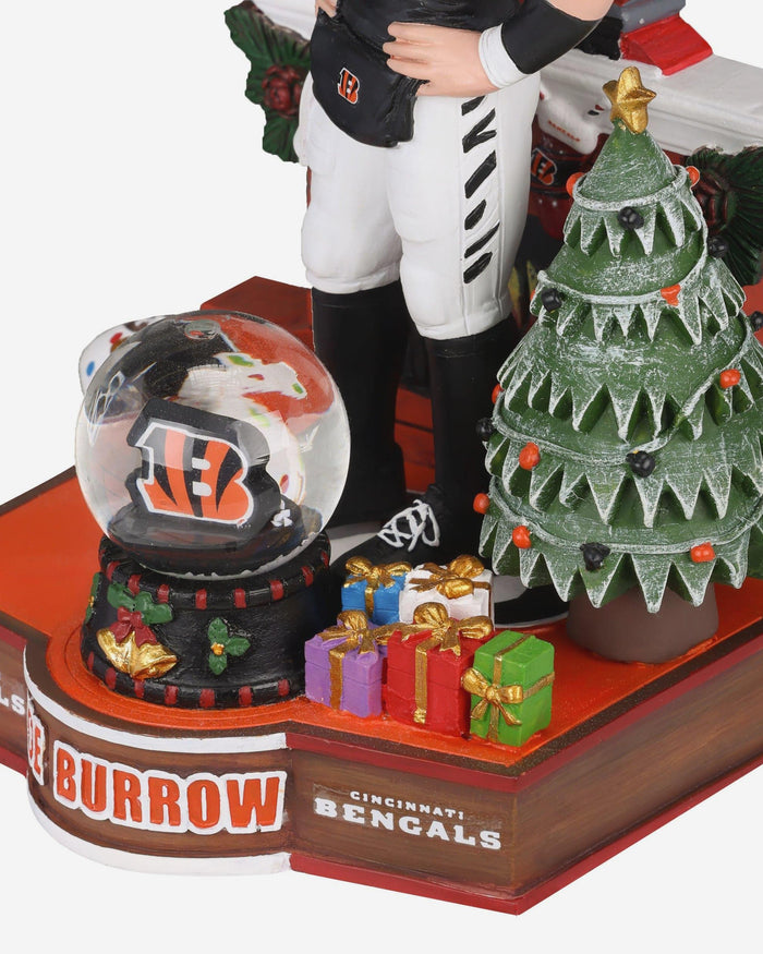 Joe Burrow Cincinnati Bengals Snow Globe Bobblehead FOCO - FOCO.com