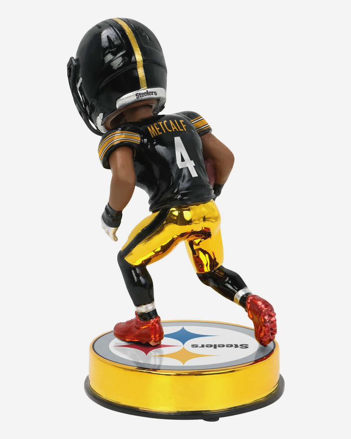 DK Metcalf Pittsburgh Steelers Electroplated Edition Bobblehead FOCO - FOCO.com