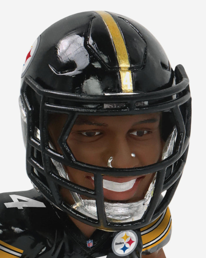 DK Metcalf Pittsburgh Steelers Electroplated Edition Bobblehead FOCO - FOCO.com