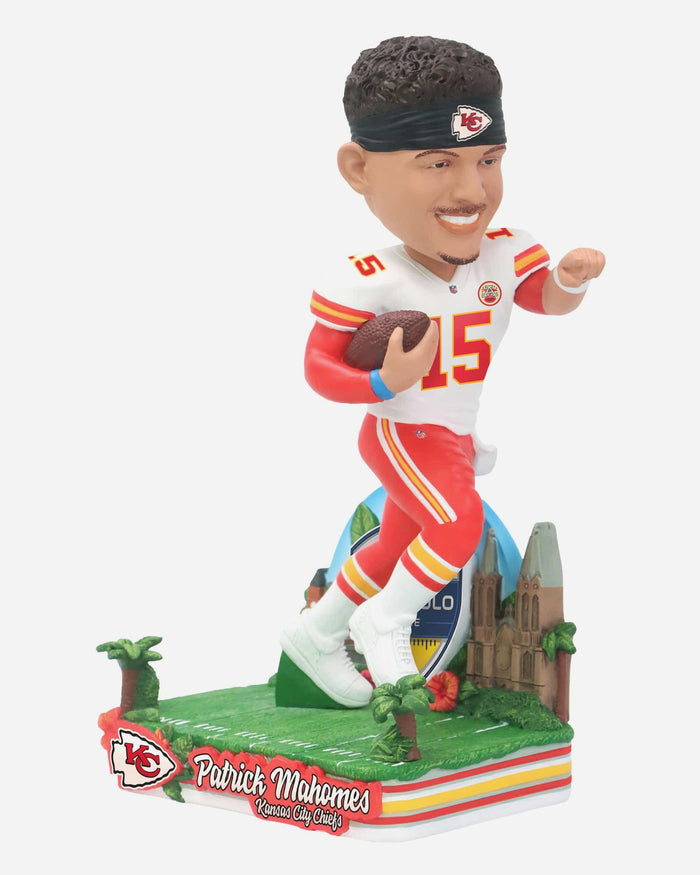 Patrick Mahomes Kansas City Chiefs 2025 International Game Bobblehead FOCO - FOCO.com