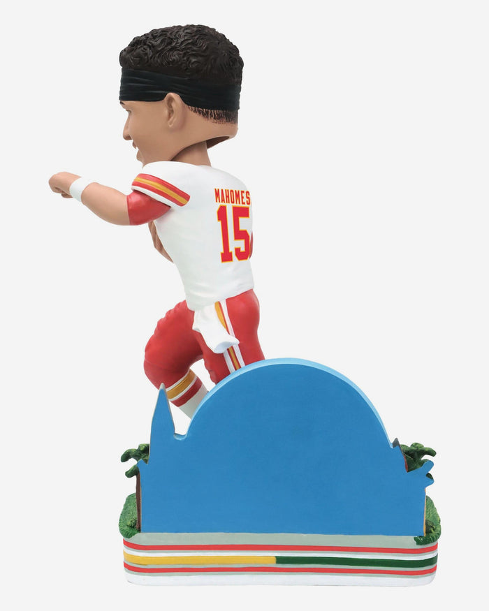 Patrick Mahomes Kansas City Chiefs 2025 International Game Bobblehead FOCO - FOCO.com