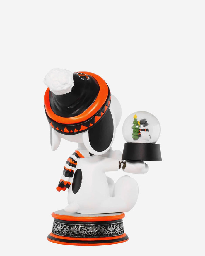 Cincinnati Bengals Snoopy Peanuts Snow Globe Bobblehead FOCO - FOCO.com