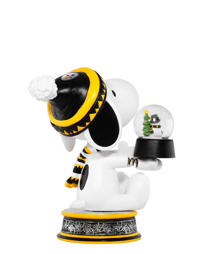 Pittsburgh Steelers Snoopy Peanuts Snow Globe Bobblehead FOCO - FOCO.com