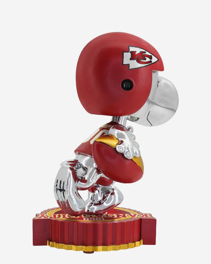Kansas City Chiefs Snoopy Peanuts Electroplated Medium Bighead Bobblehead FOCO - FOCO.com