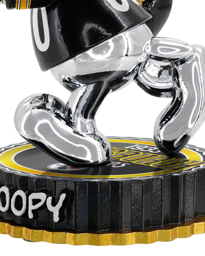 Pittsburgh Steelers Snoopy Peanuts Electroplated Medium Bighead Bobblehead FOCO - FOCO.com