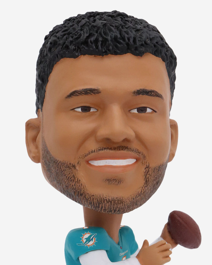 Tua Tagovailoa Miami Dolphins Field Stripe Mini Bighead Bobblehead FOCO - FOCO.com