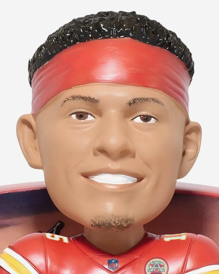 Patrick Mahomes Kansas City Chiefs Greetings From Bobblehead FOCO - FOCO.com