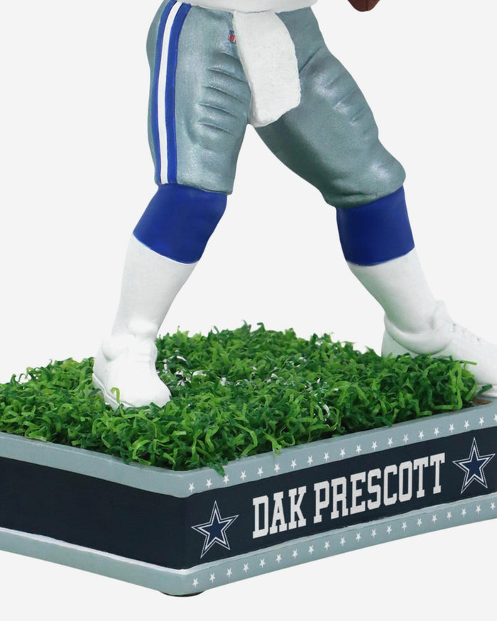 Dak Prescott Dallas Cowboys Field Star Bobblehead FOCO - FOCO.com