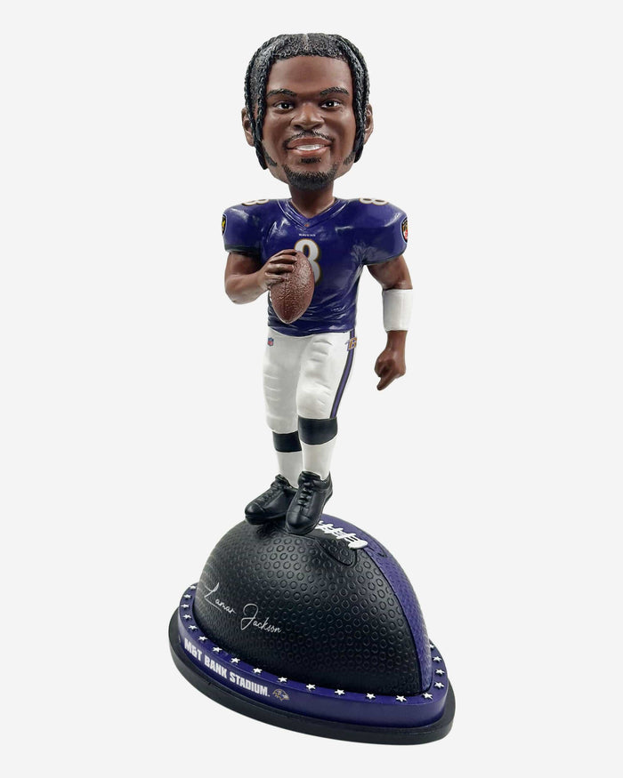 Lamar Jackson Baltimore Ravens Magnetic Stadium Base Bobblehead FOCO - FOCO.com