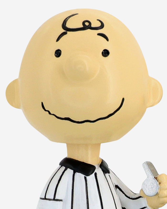 Boston Bruins Peanuts Penalty Box Mini Bobblehead Scene FOCO - FOCO.com