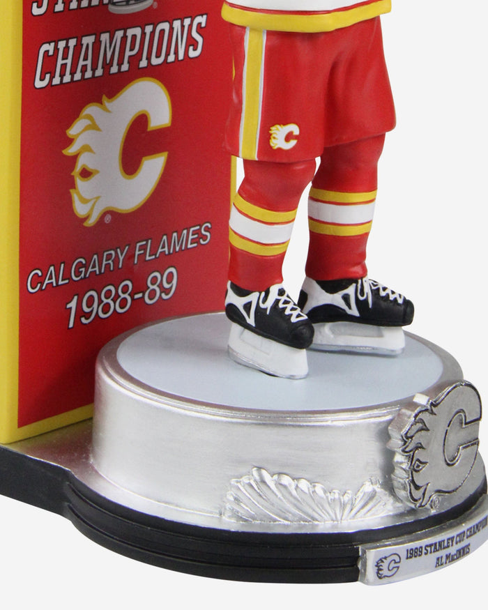 McFarlane Toys NHL Calgary Flames Sports Hockey Team Canada Series
