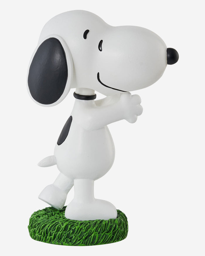 Snoopy Peanuts Bobblehead FOCO - FOCO.com
