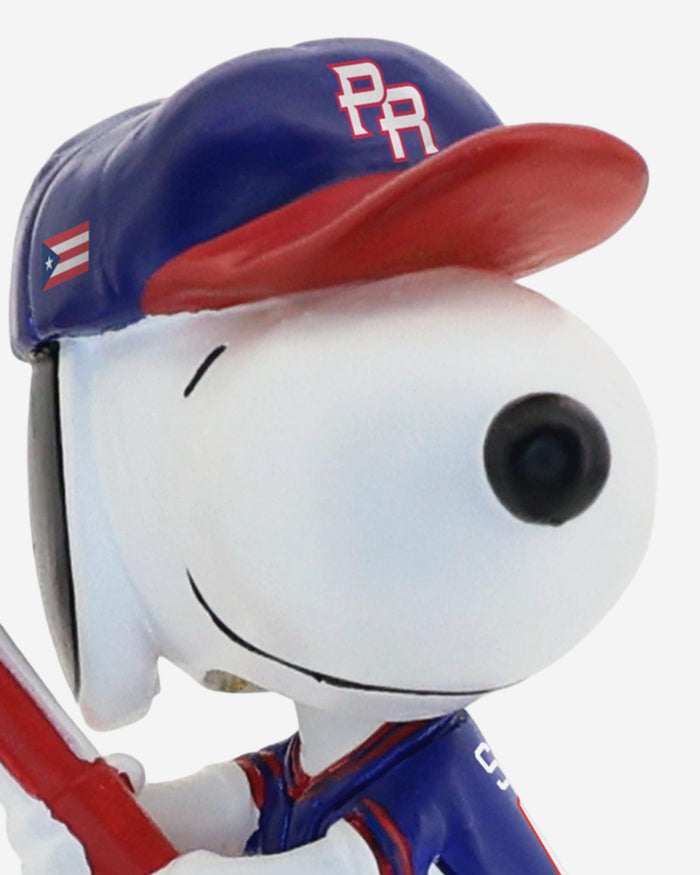 Puerto Rico Snoopy Peanuts 2026 World Baseball Classic Bobblehead FOCO - FOCO.com