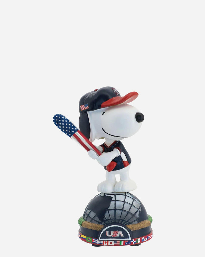 USA Snoopy Peanuts 2026 World Baseball Classic Bobblehead FOCO - FOCO.com