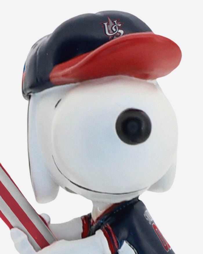 USA Snoopy Peanuts 2026 World Baseball Classic Bobblehead FOCO - FOCO.com