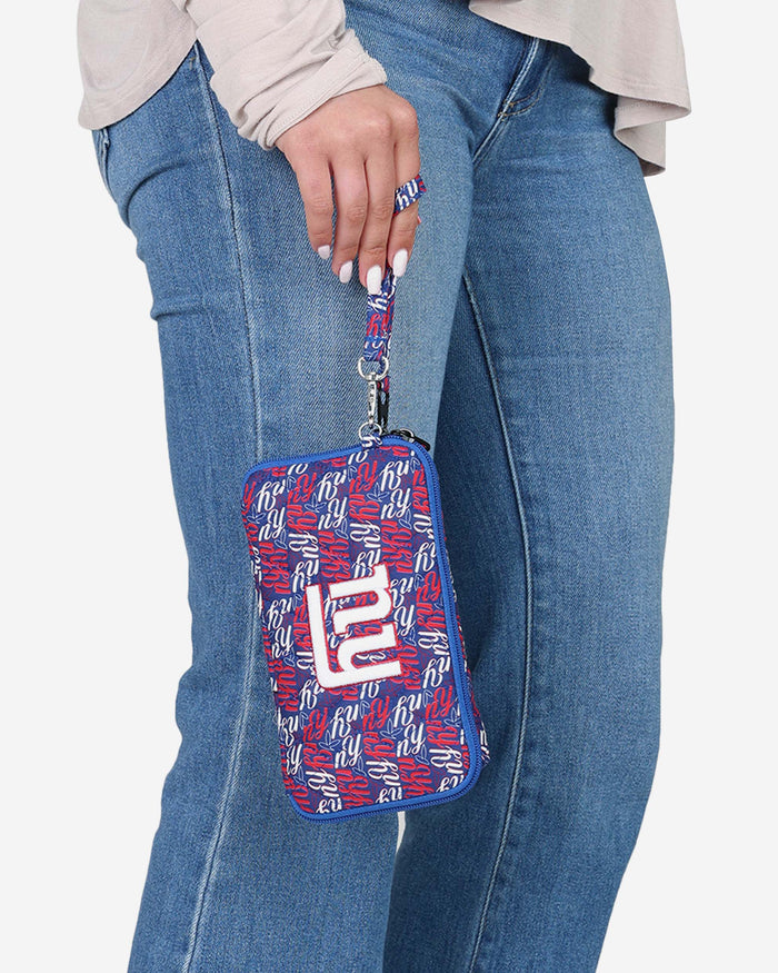 New York Giants Quilted Printed Wristlet FOCO - FOCO.com