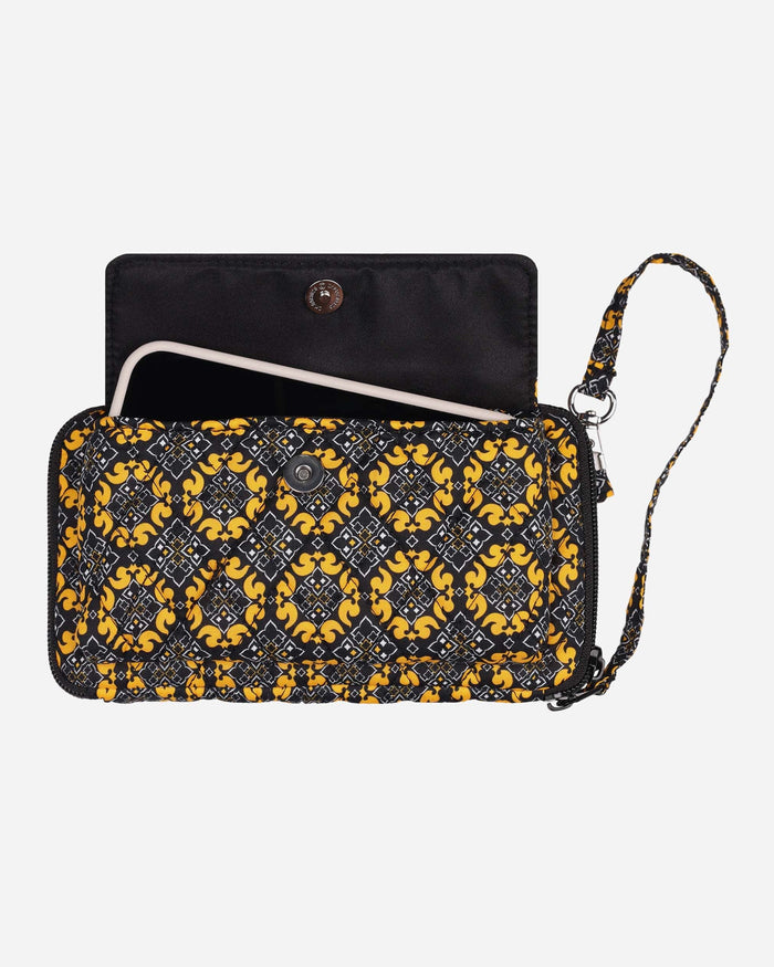 Pittsburgh Steelers Quilted Printed Wristlet FOCO - FOCO.com