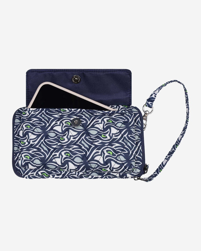 Seattle Seahawks Quilted Printed Wristlet FOCO - FOCO.com