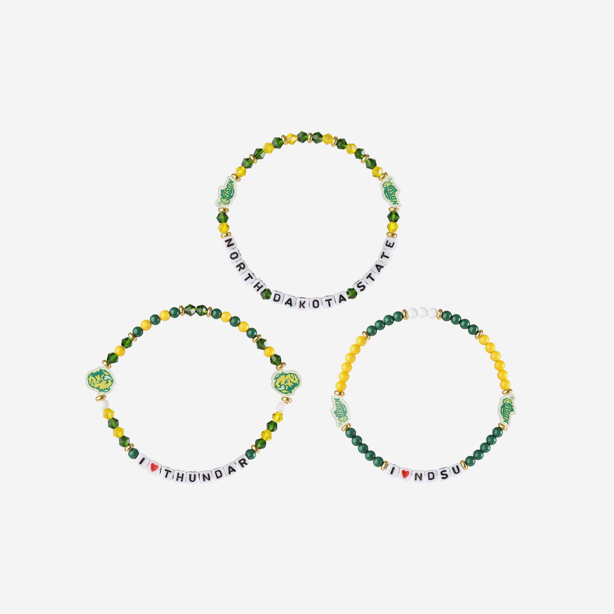 Linked in bio 🔗 This friendship bracelet kit has all the letters and