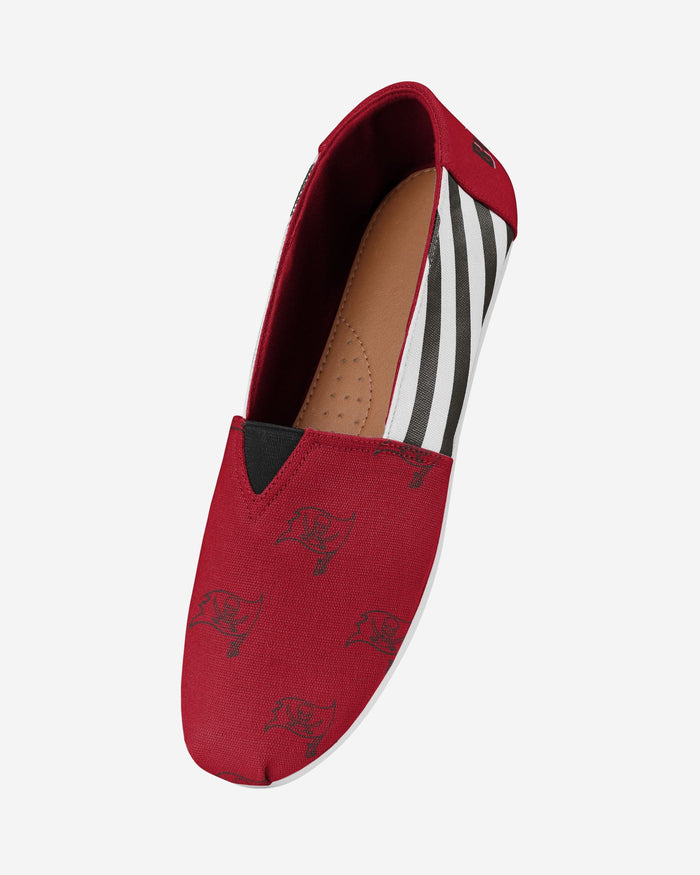 Tampa Bay Buccaneers Womens Stripe Canvas Shoe FOCO - FOCO.com