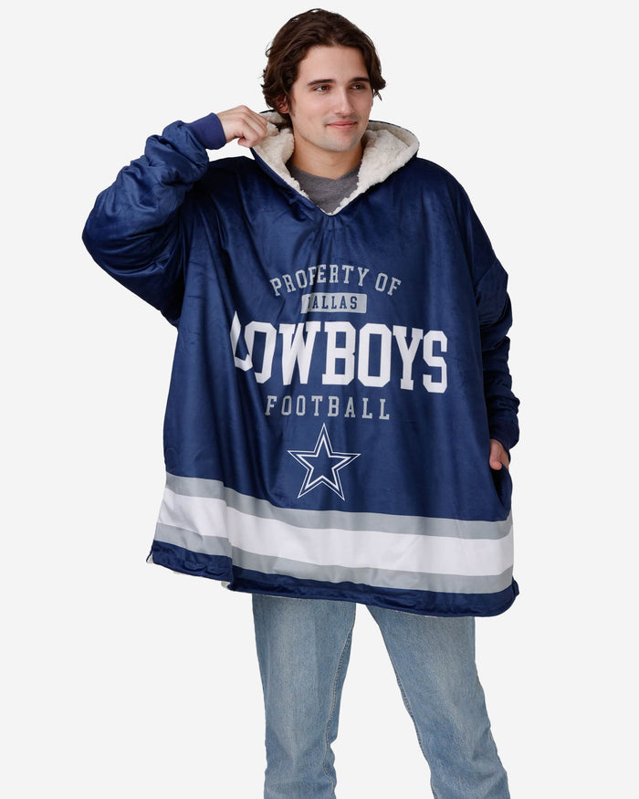 Dallas Cowboys Team Color Property Of Hoodeez FOCO - FOCO.com