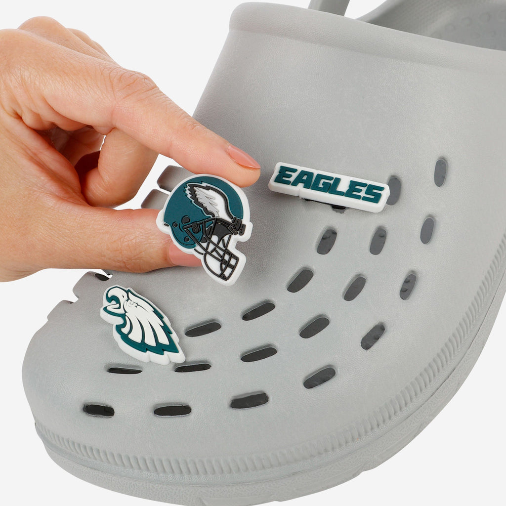 Happier Than A Pig In Mud: Philadelphia Eagles Charm Bracelet Update Happier Than A Pig In Mud: Philadelphia Eagles Charm Bracelet Update