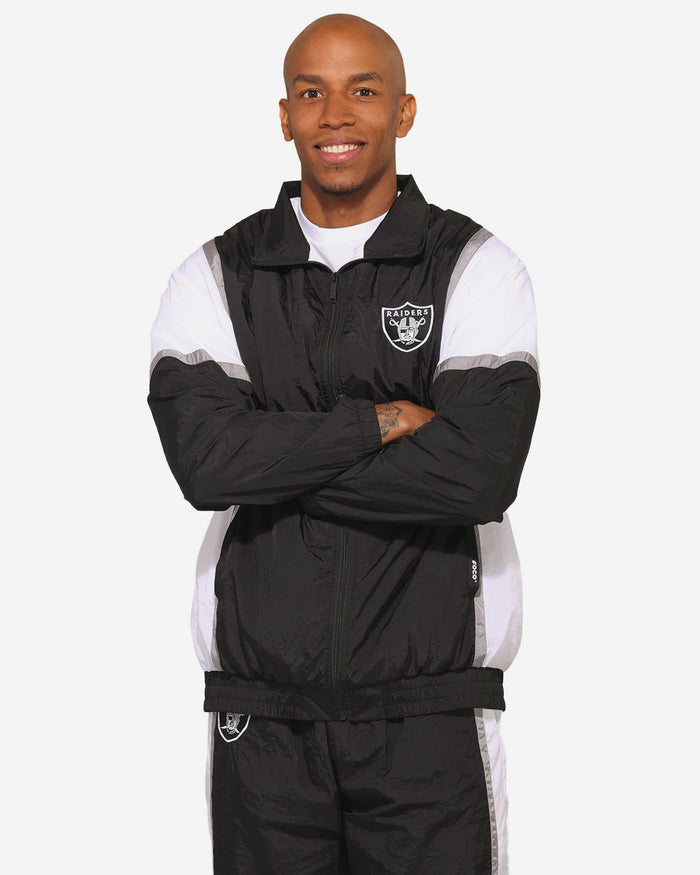 Las Vegas Raiders Nylon Crinkle Gameday Jacket FOCO S - FOCO.com