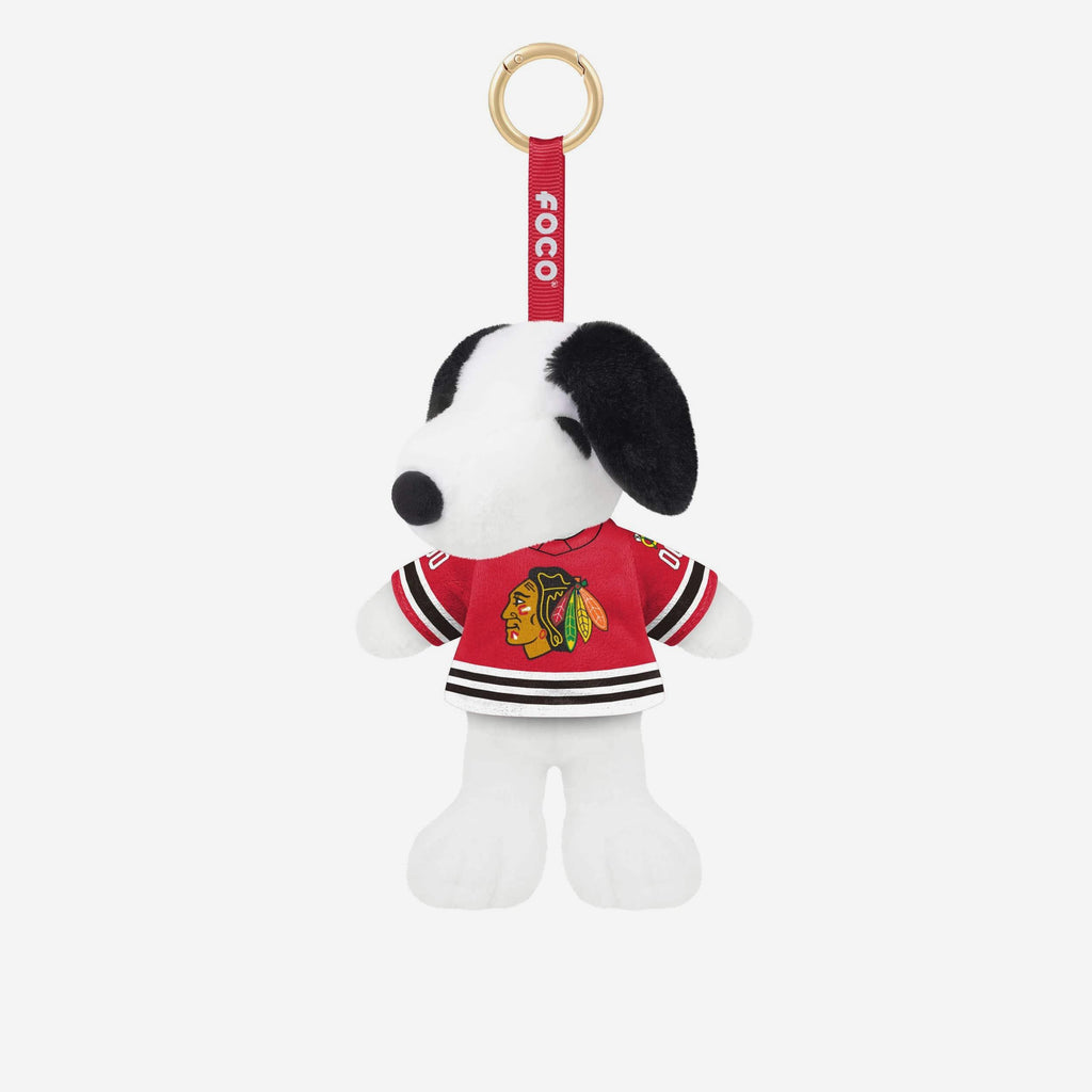 Chicago Blackhawks Plush Snoopy Peanuts Bag Charm Keychain FOCO - FOCO.com