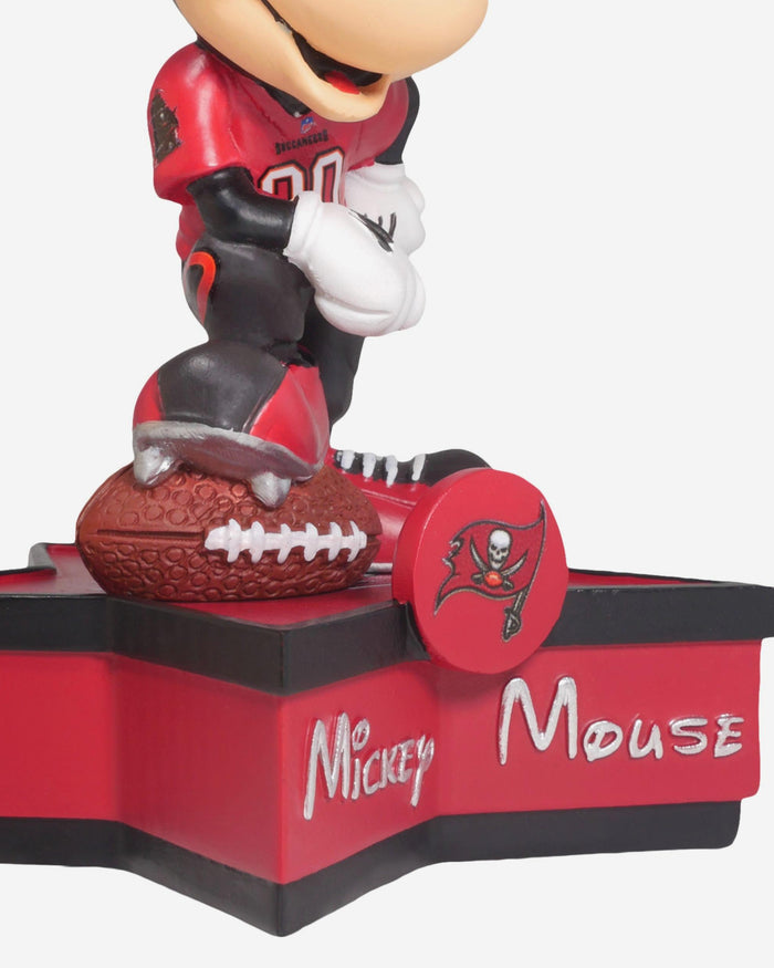 Tampa Bay Buccaneers Disney Mickey Mouse Uniform Figurine FOCO - FOCO.com