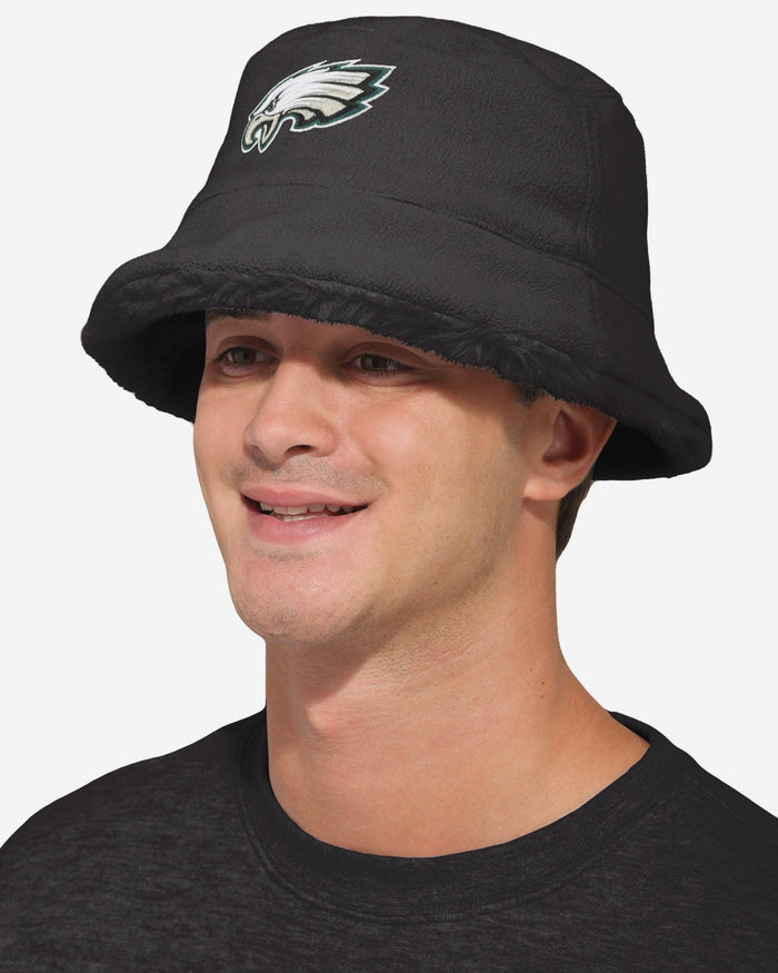 Philadelphia Eagles Reversible Faux Fur Bucket Hat FOCO - FOCO.com