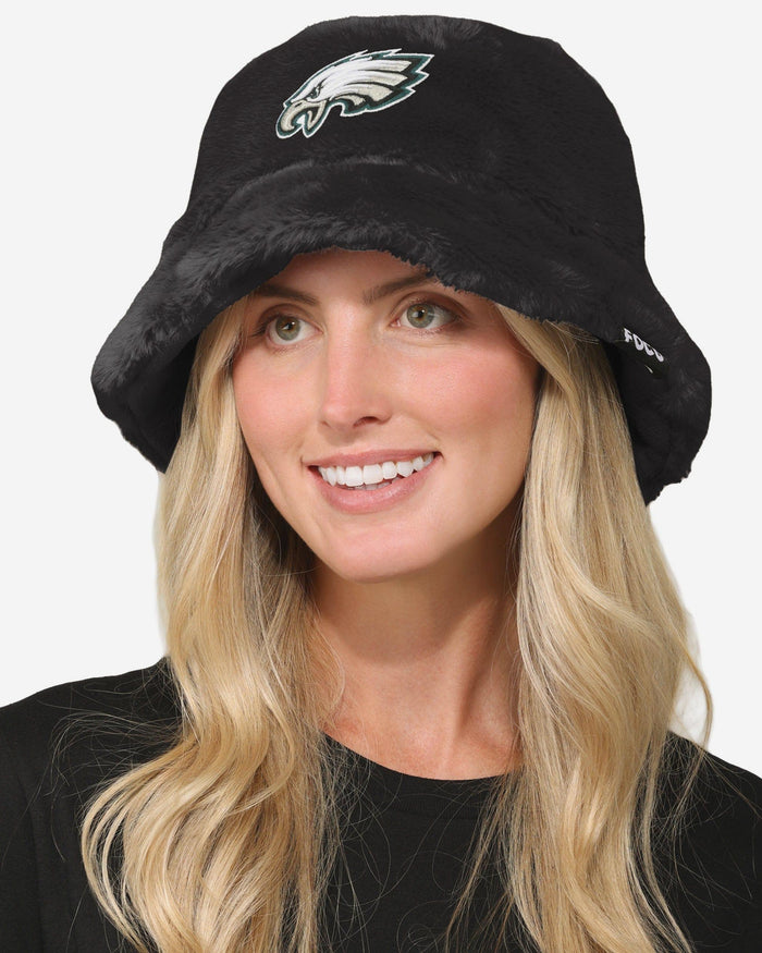 Philadelphia Eagles Reversible Faux Fur Bucket Hat FOCO - FOCO.com