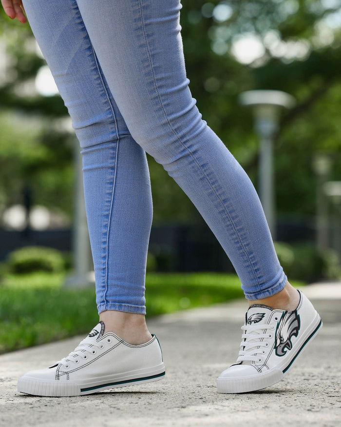 Philadelphia Eagles Womens Big Logo Low Top White Canvas Shoes