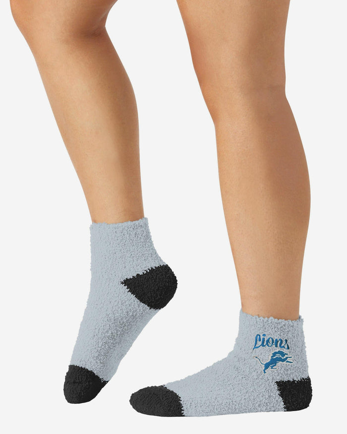 Detroit Lions 2 Pack Womens Script Logo Fuzzy Ankle Socks FOCO - FOCO.com
