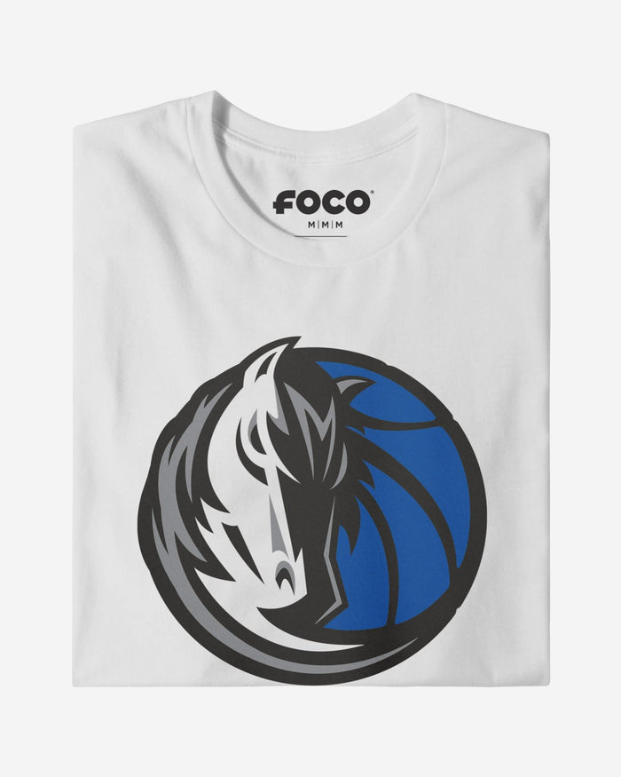 Dallas Mavericks Primary Logo T-Shirt FOCO True Royal S - FOCO.com